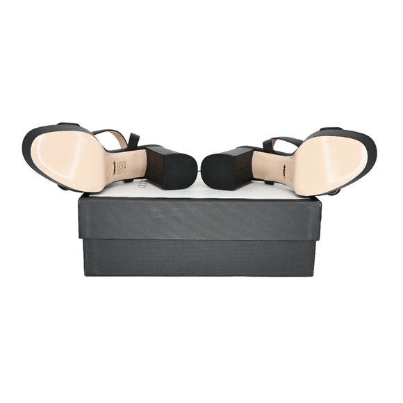 Gucci GG Marmont Leather Platform Sandals - Picture 12 of 14